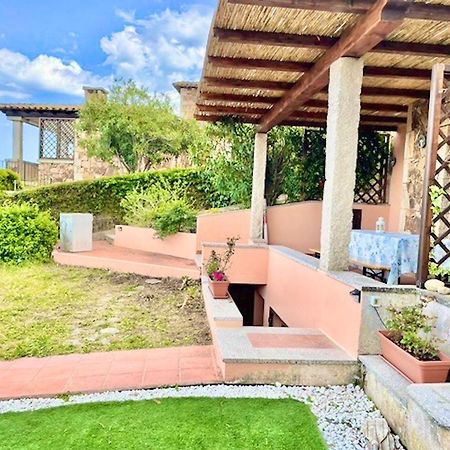 Appartamento Bilocale Citai in Via Ticino, splendida vista mare San Teodoro  Esterno foto